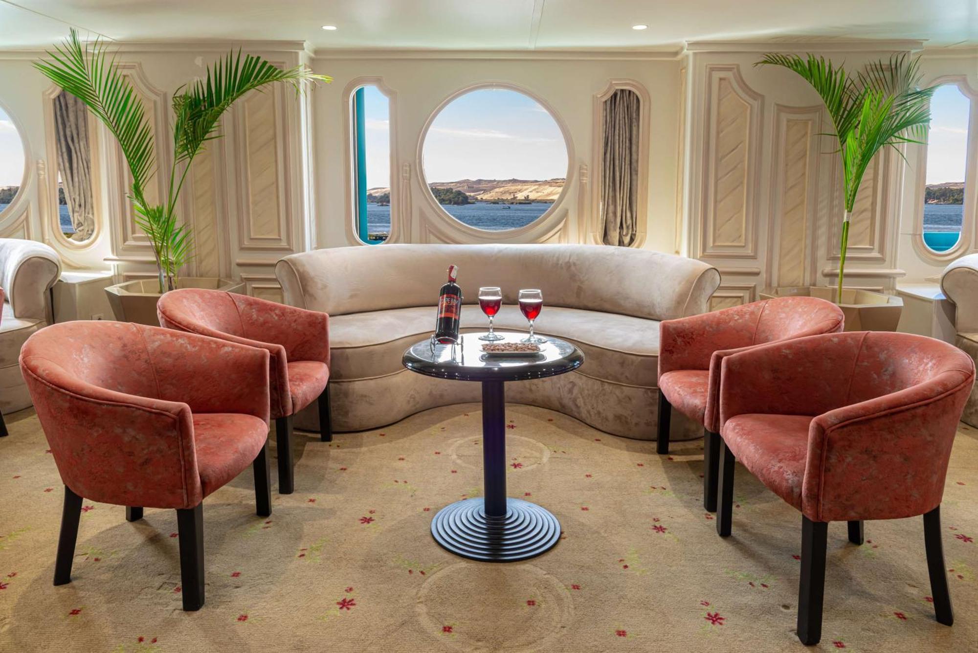 מלון Sonesta Moon Goddess Cruise - From Aswan To Luxor - 03 & 07 Nights Every Friday מראה חיצוני תמונה