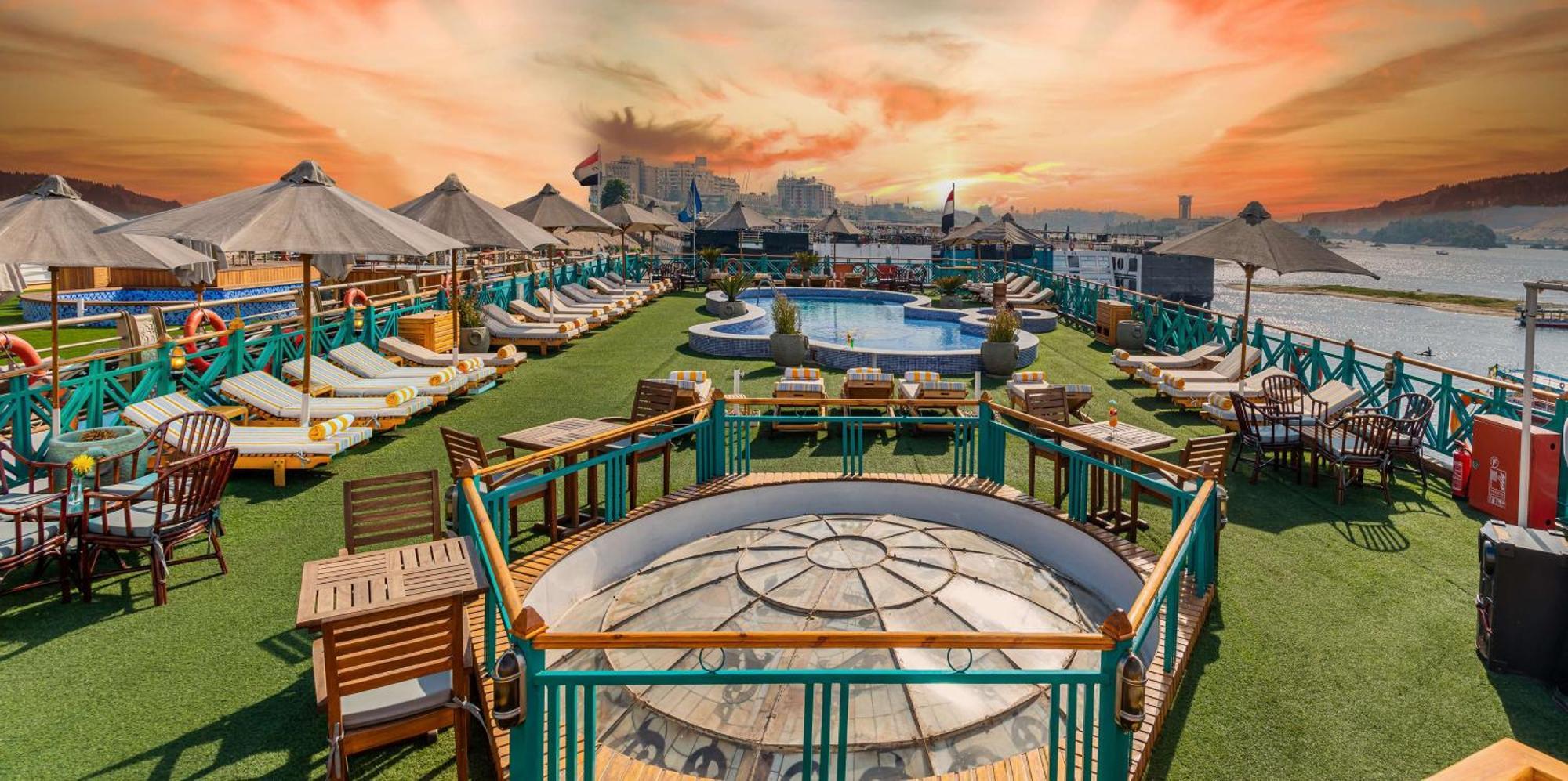 מלון Sonesta Moon Goddess Cruise - From Aswan To Luxor - 03 & 07 Nights Every Friday מראה חיצוני תמונה
